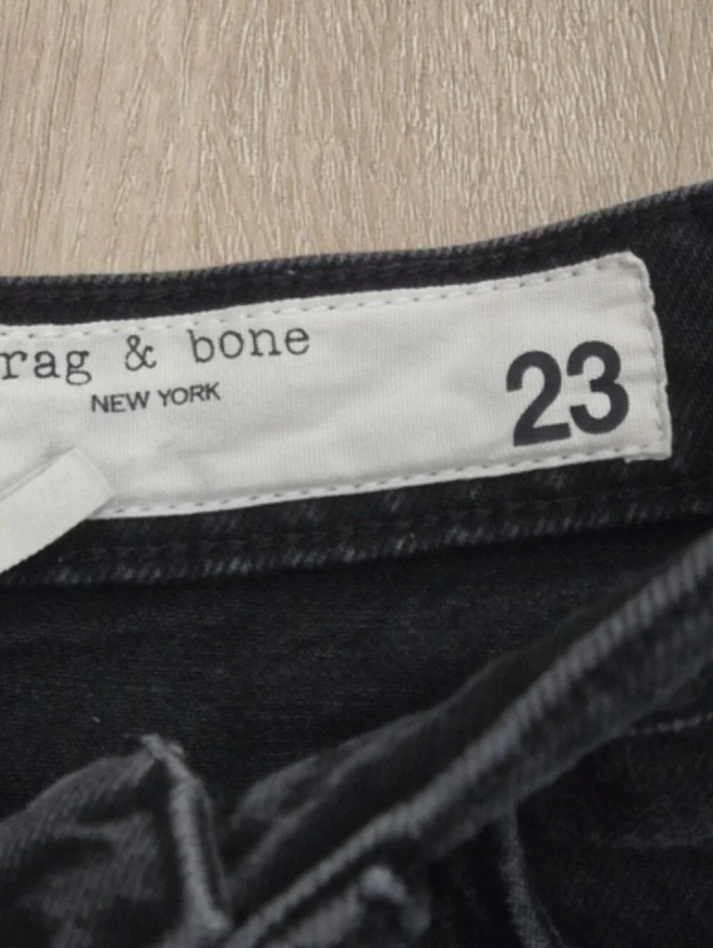 Rag & Bone Maya High Rise 6” Short in Black Modest Size 23